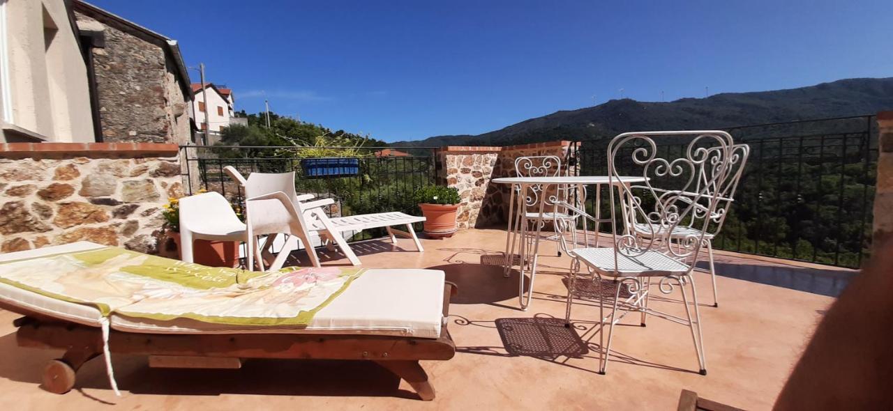 L' Antica Macina Bed & Breakfast Quiliano